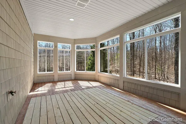 $850,000 | 4960 South Hilton Park Road, Fruitport, MI 49415