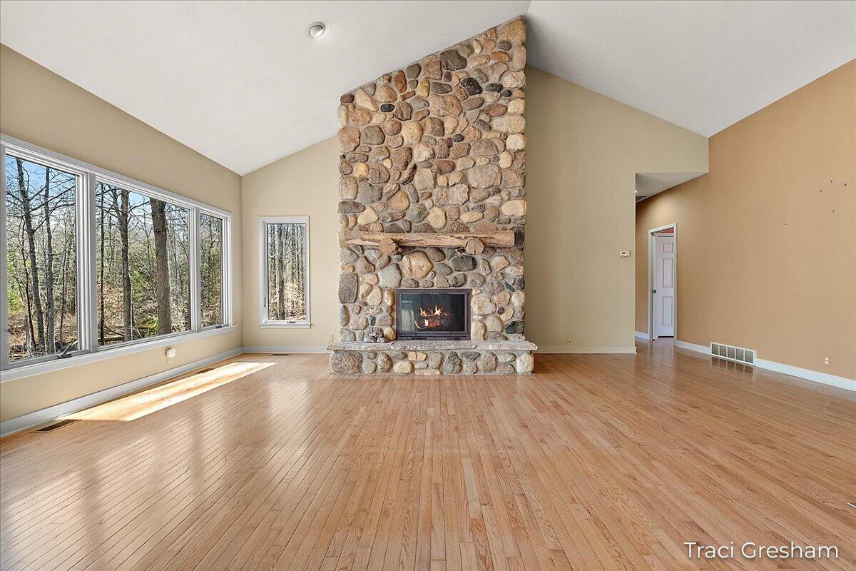 4960 South Hilton Park Road Fruitport, MI 49415 - Photo 4 of 64 4960 S Hilton Park Rd