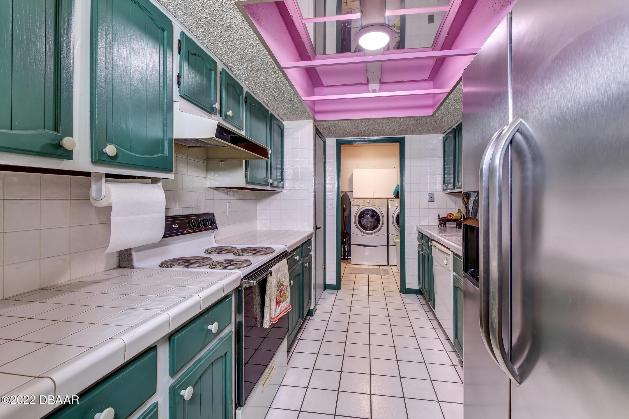 2626 Magnolia Road DeLand, FL 32720 - Photo 8 of 30 8-Kitchen-Area
