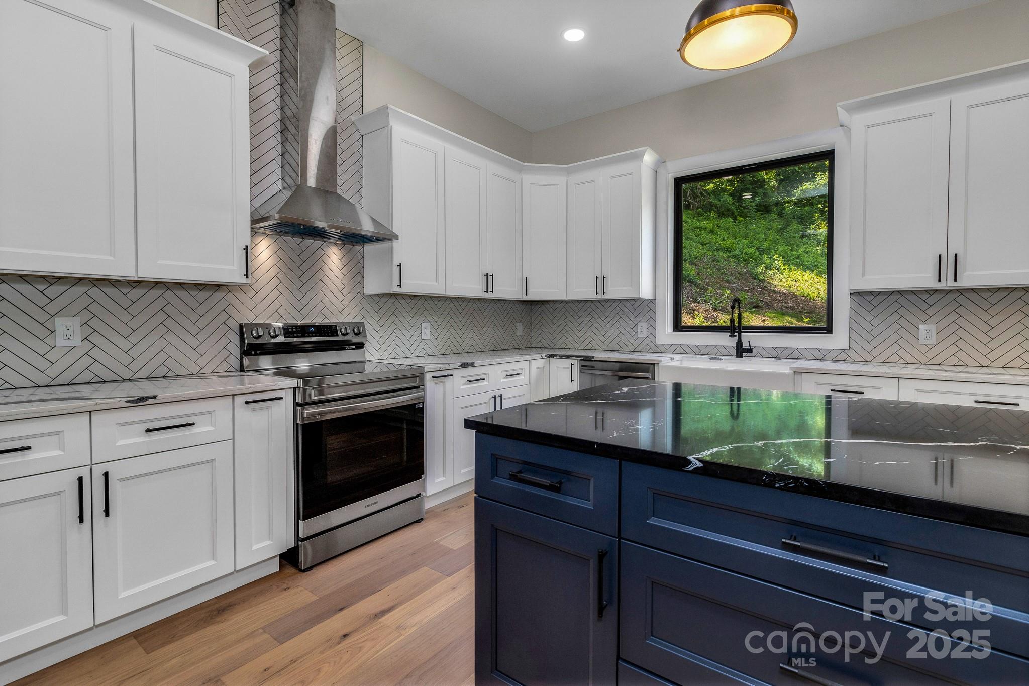 127 View Ridge Parkway Leicester, NC 28748 - Photo 11 of 48