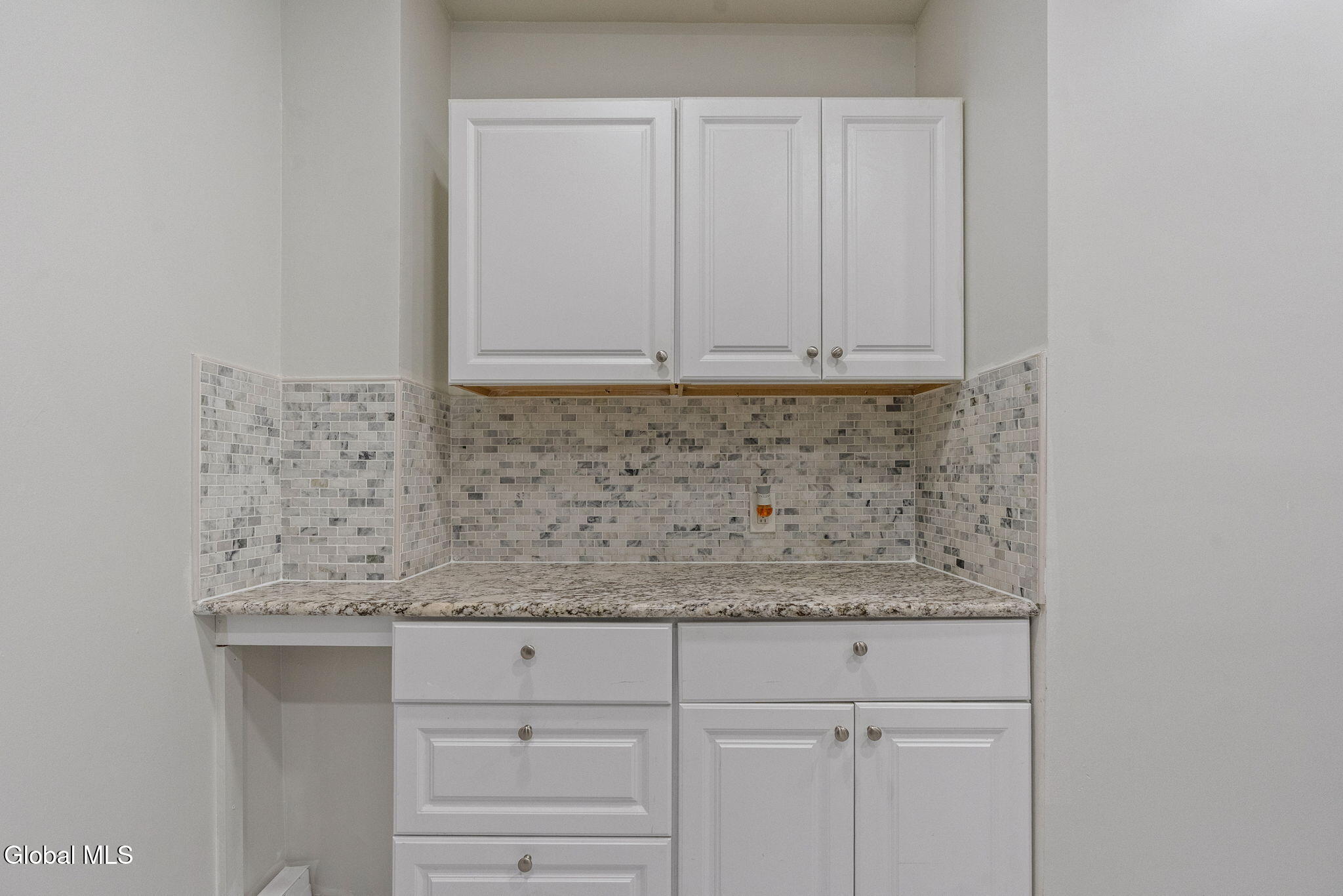 3 Manning Square Albany, NY 12206 - Photo 16 of 52 40-web-or-mls-3-n-manning-blvd