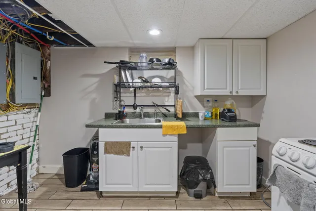 $284,900 | 3 Manning Square, Albany, NY 12206