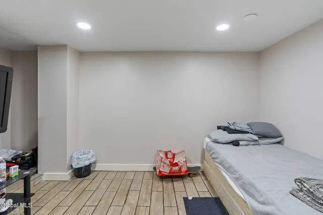 $284,900 | 3 Manning Square, Albany, NY 12206