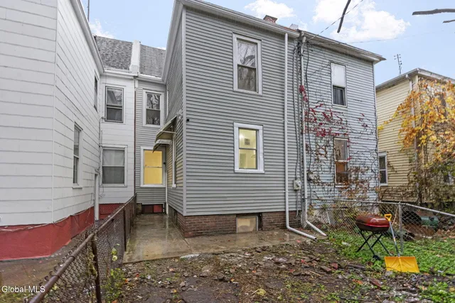 $284,900 | 3 Manning Square, Albany, NY 12206