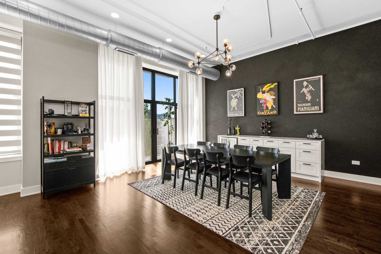 6 South Laflin Street, Unit 306 Chicago, IL 60607 - Photo 6 of 16