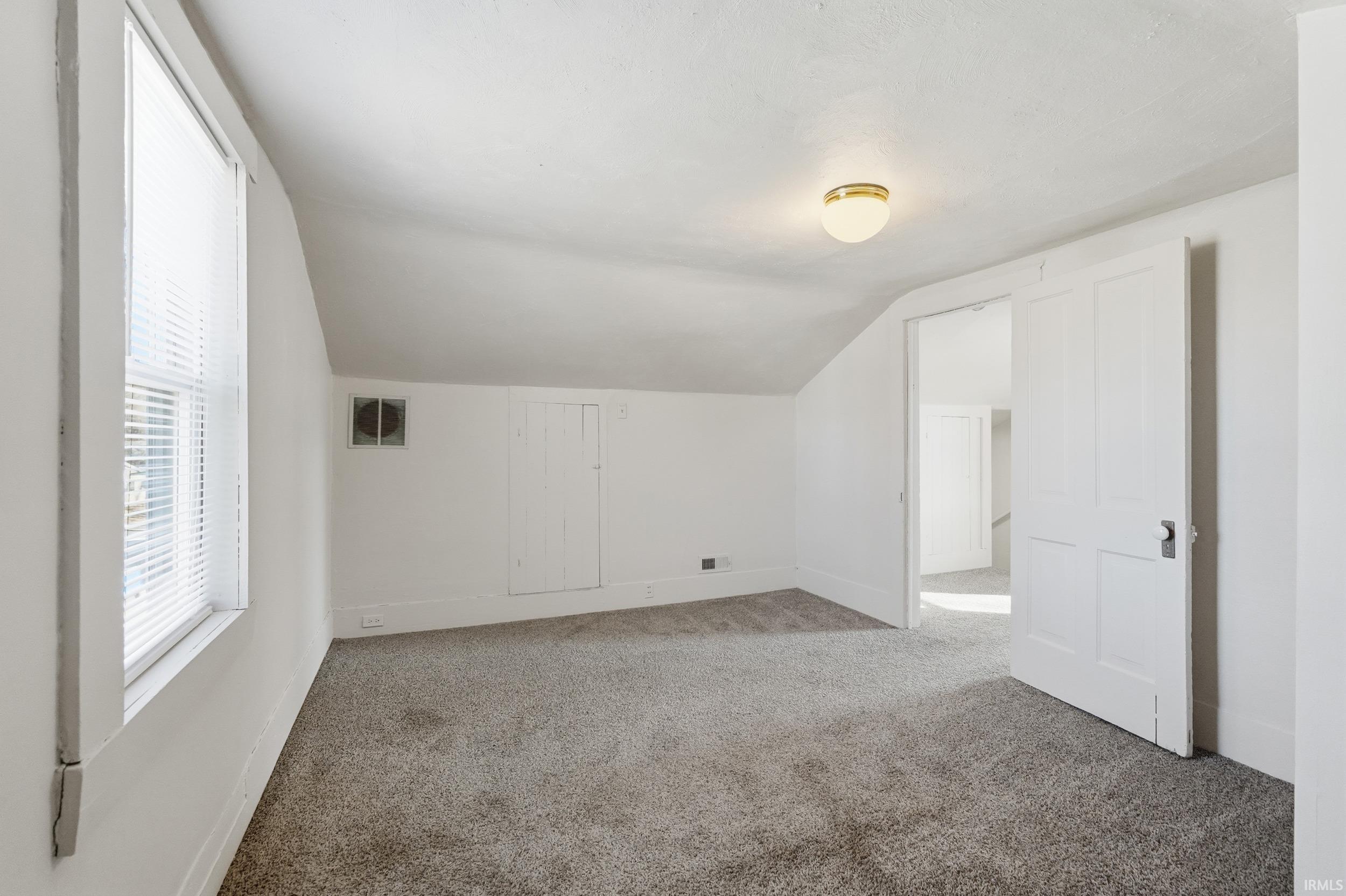 513 West Porter Street Warsaw, IN 46580 - Photo 21 of 28