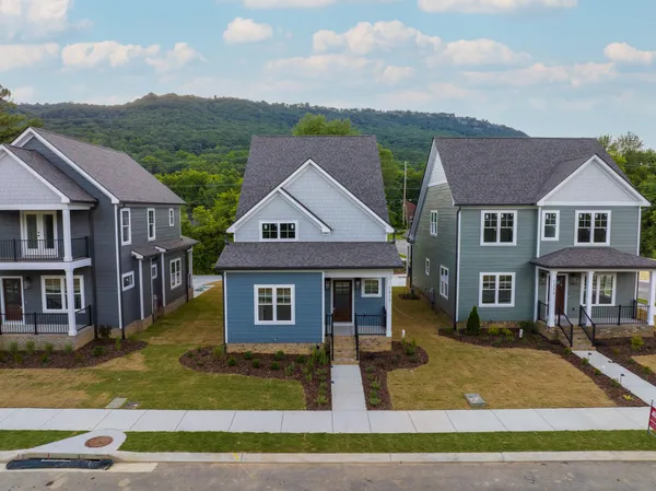 $3,500 | 1317 Thomas Avenue, Unit 8, Chattanooga, TN 37409