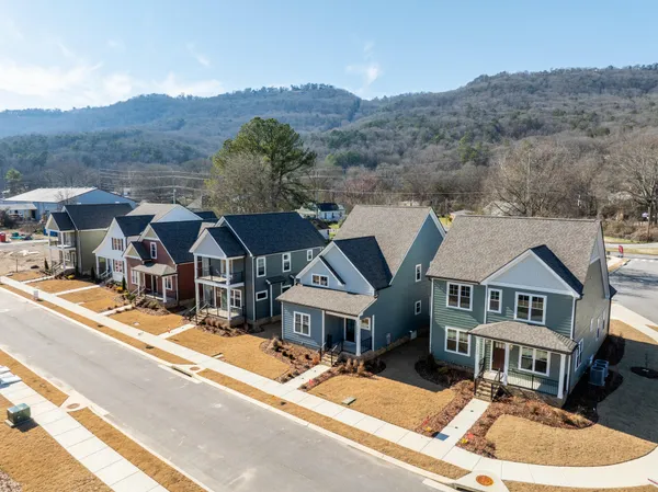 $3,500 | 1317 Thomas Avenue, Unit 8, Chattanooga, TN 37409