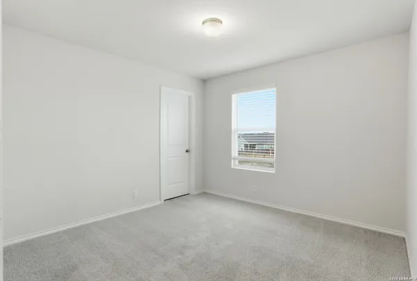 $2,700 | 12611 Auriga, San Antonio, TX 78245