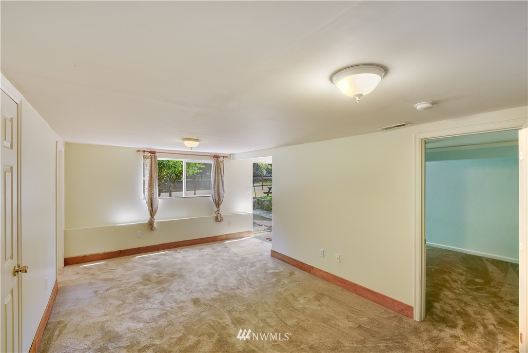 4750 Preston-Fall City Road Southeast Fall City, WA 98024 - Photo 12 of 23 Gallery Image 12