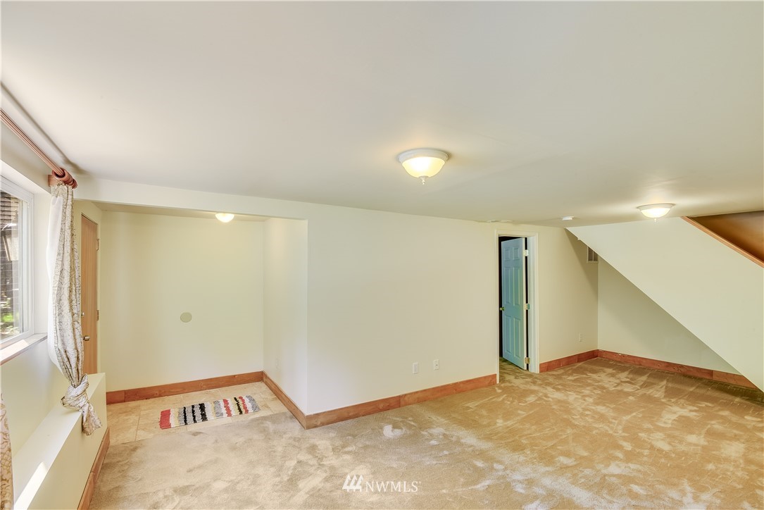 4750 Preston-Fall City Road Southeast Fall City, WA 98024 - Photo 13 of 23 Gallery Image 13