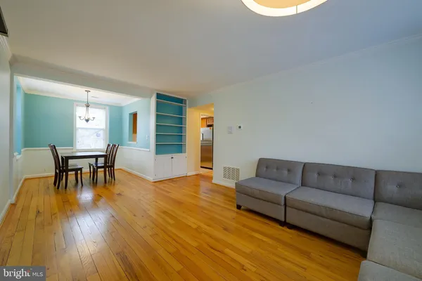 $2,695 | 3541 39th Street Northwest, Unit C507, Washington, DC 20016