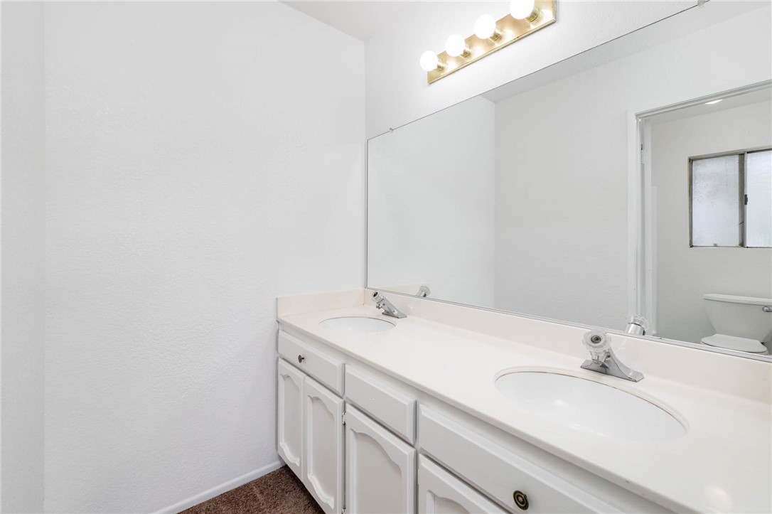 1188 West Van Koevering Street Rialto, CA 92376 - Photo 26 of 38