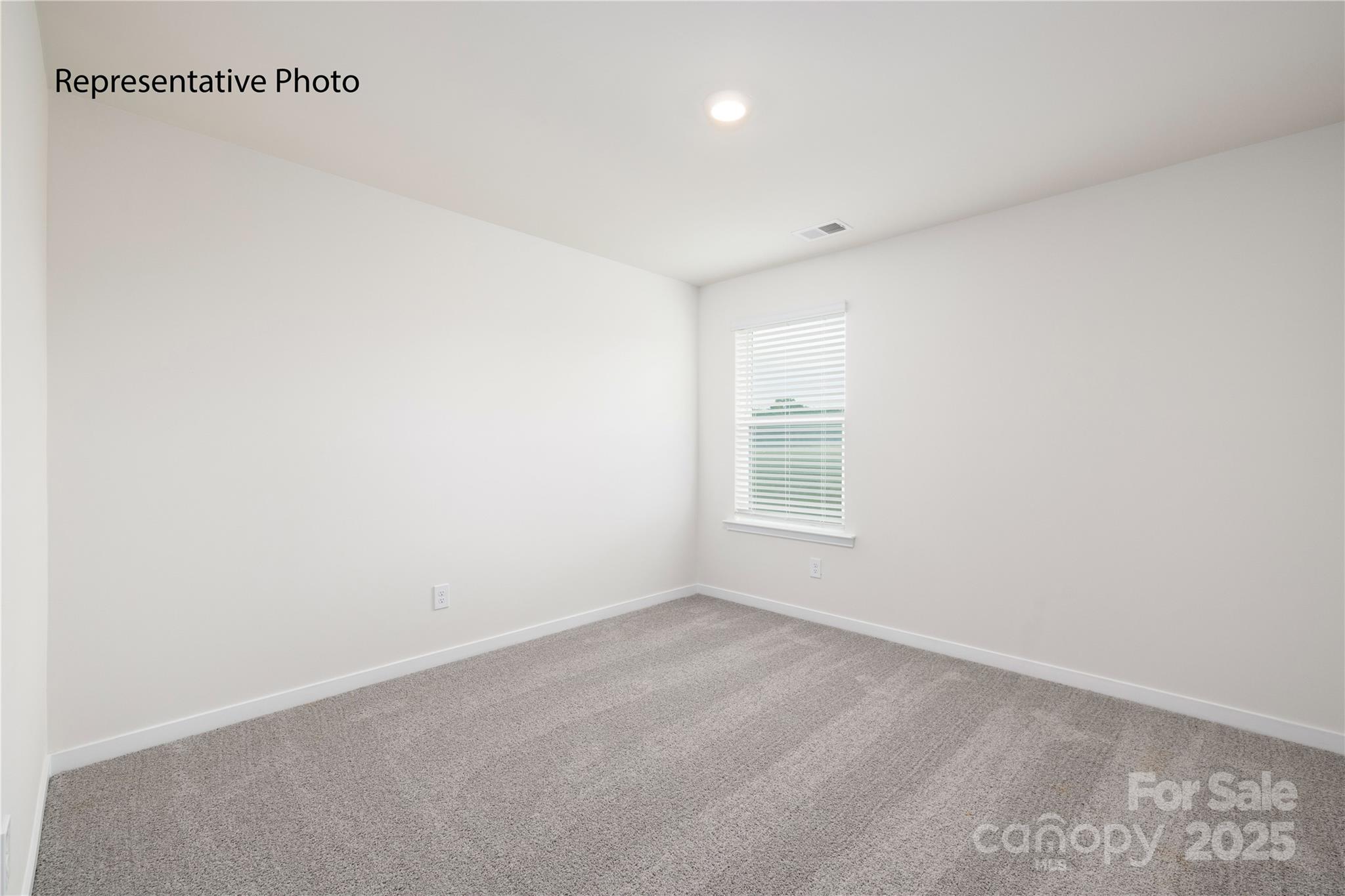 1414 Mammoth Road Hickory, NC 28602 - Photo 19 of 24 a view of an empty room