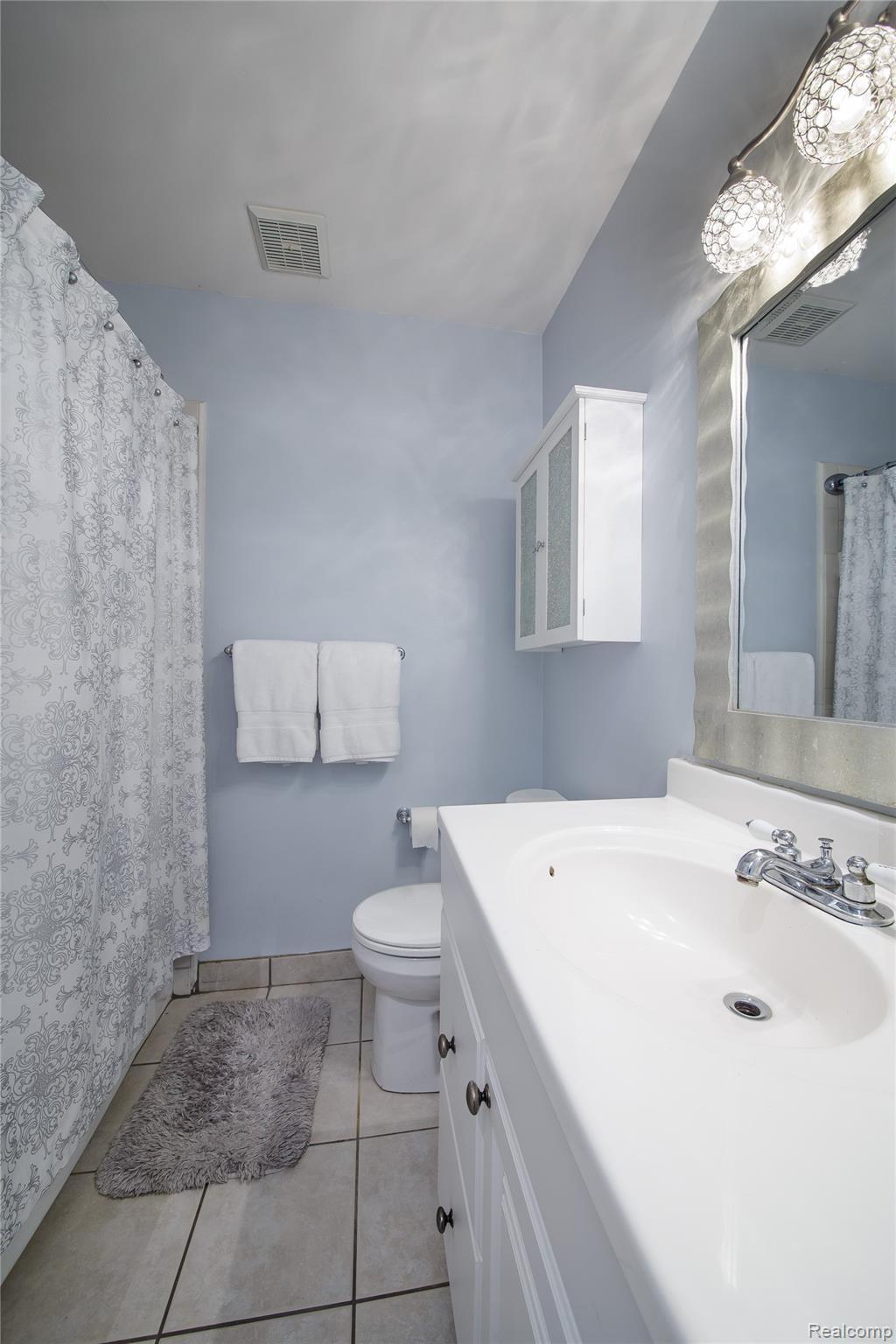 795 West Maple Road Clawson, MI 48017 - Photo 14 of 20 Maple_795_Bathroom01_03.jpg