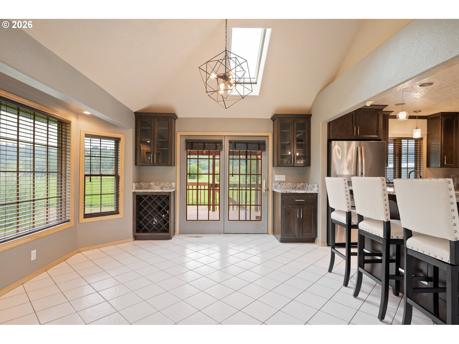 6150 Willow Grove Road Longview, WA 98632 - Photo 9 of 44