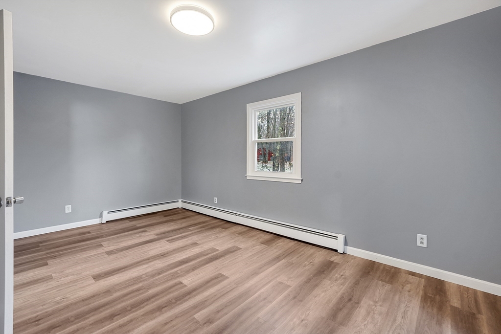 965 Cronin Road Warren, MA 01585 - Photo 25 of 38