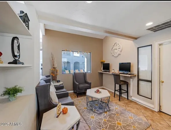 $997 | 5750 North 59th Avenue, Unit 1B, Glendale, AZ 85301