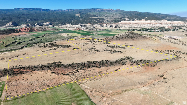 123 Teasdale Powerline Road Torrey, UT 84773 - Photo 3 of 62 Aerial view of sparsely populated area with mountains and property boundaries highlighted