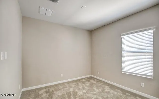 $1,995 | 2241 West Griswold Road, Phoenix, AZ 85021