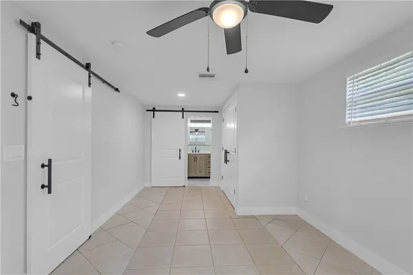 $2,250 | 2205 53rd Avenue, Vero Beach, FL 32966