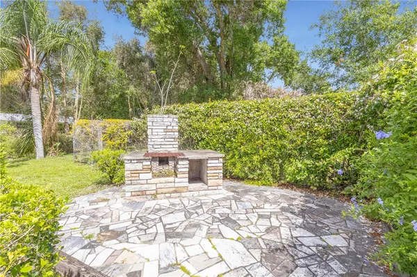 $2,250 | 2205 53rd Avenue, Vero Beach, FL 32966