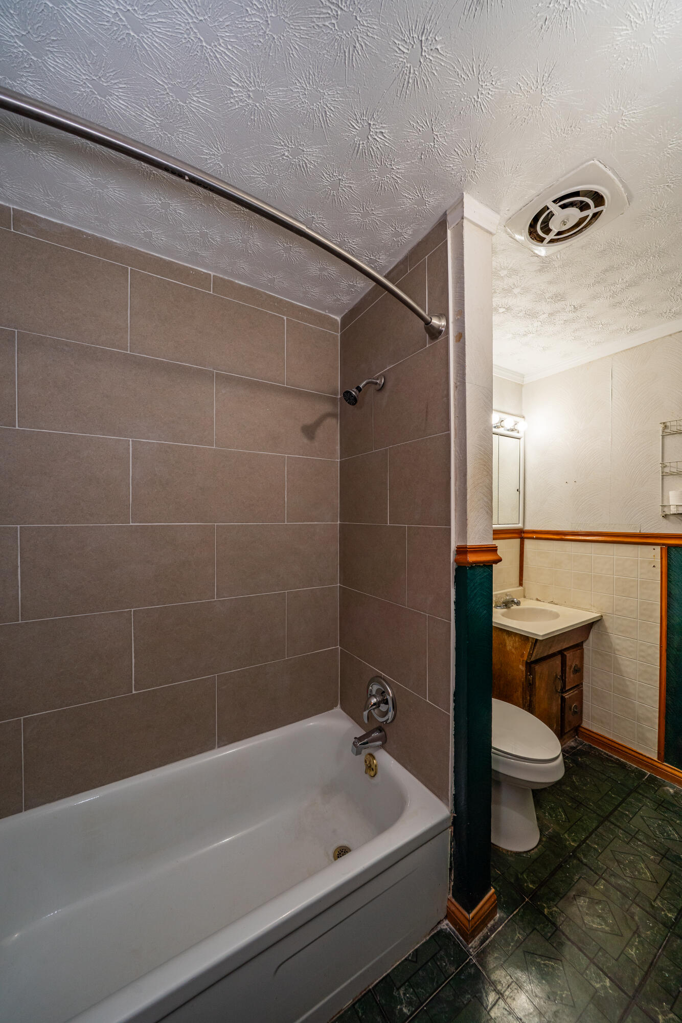 5201 Powell Road Dayton, OH 45424 - Photo 22 of 41