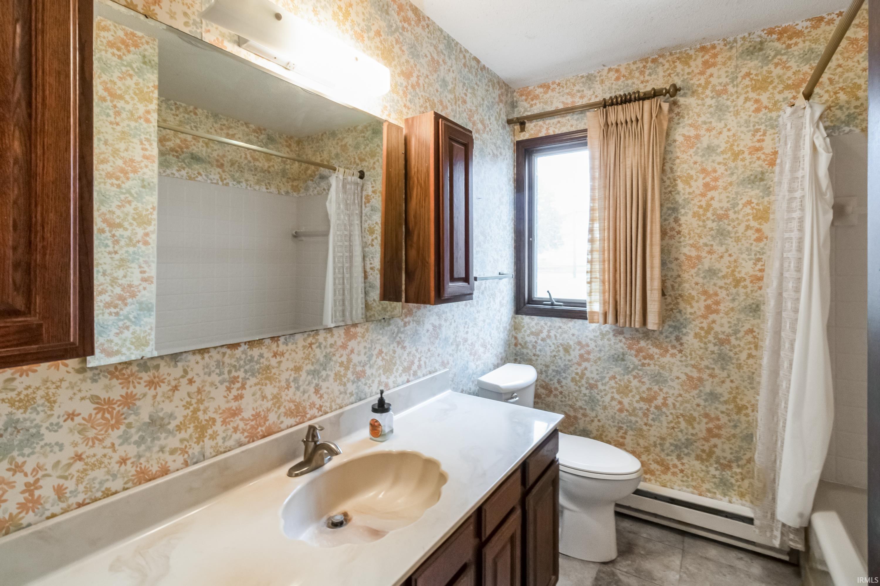 601 South Main Street Farmland, IN 47340 - Photo 14 of 26