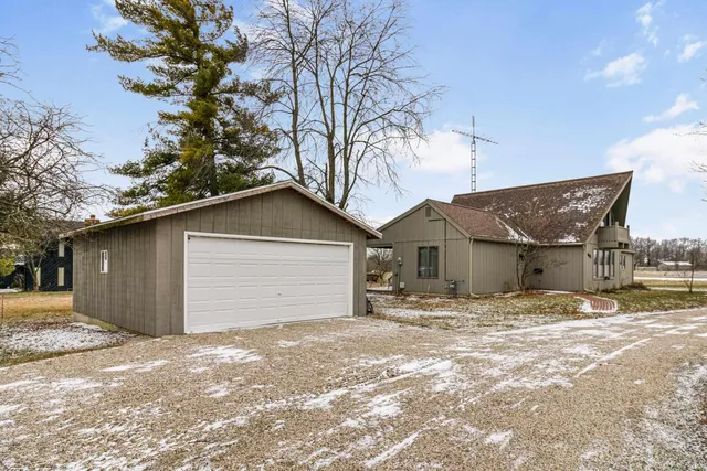 $199,900 | 601 South Main Street, Farmland, IN 47340