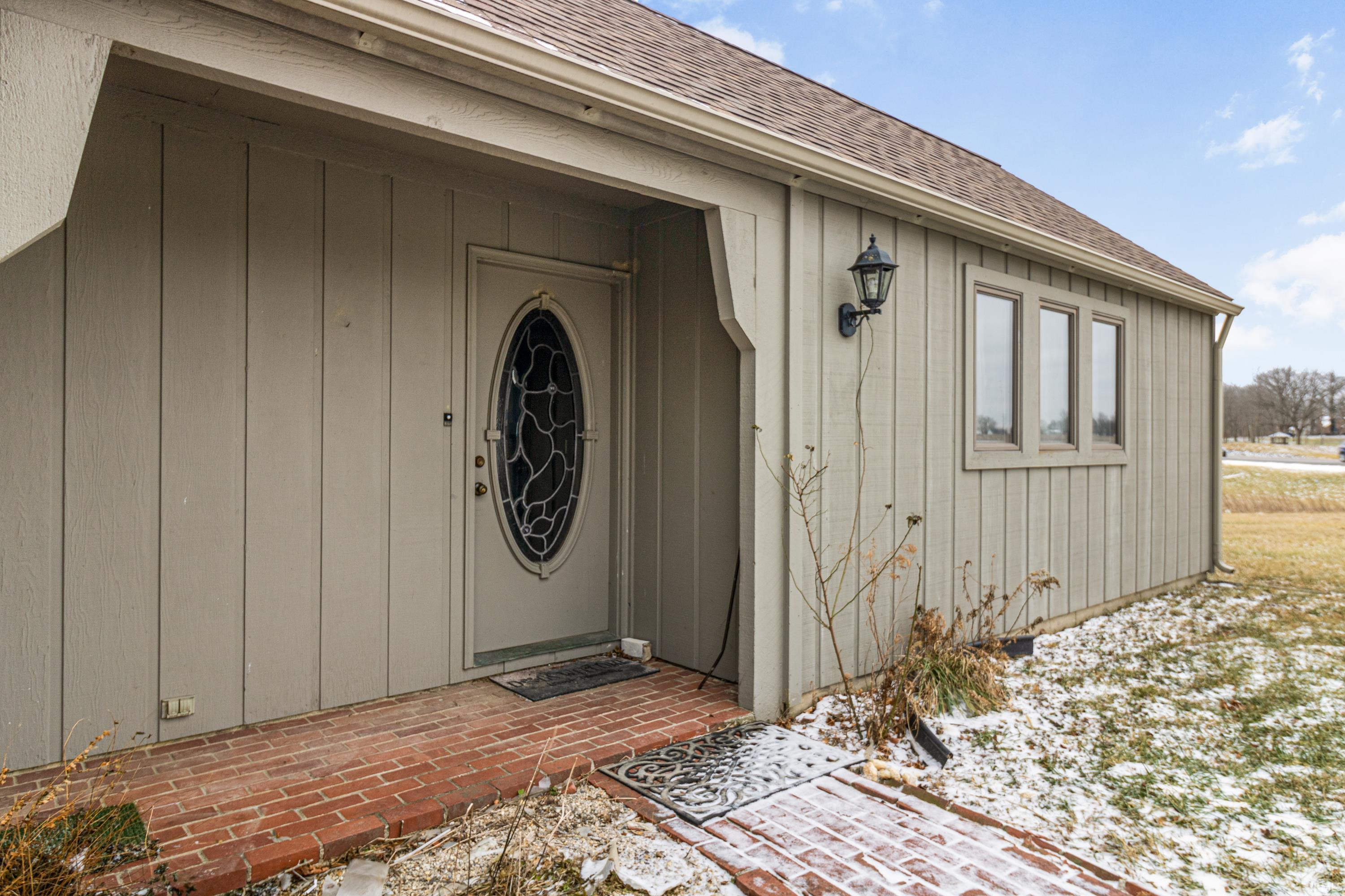 601 South Main Street Farmland, IN 47340 - Photo 4 of 10