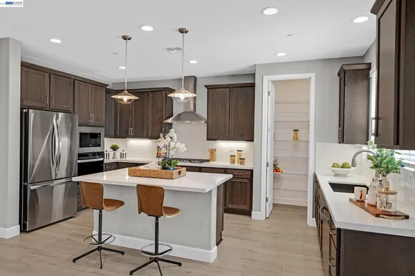 $1,050,000 | 271 Eagle Nest Drive, Oakley, CA 94561