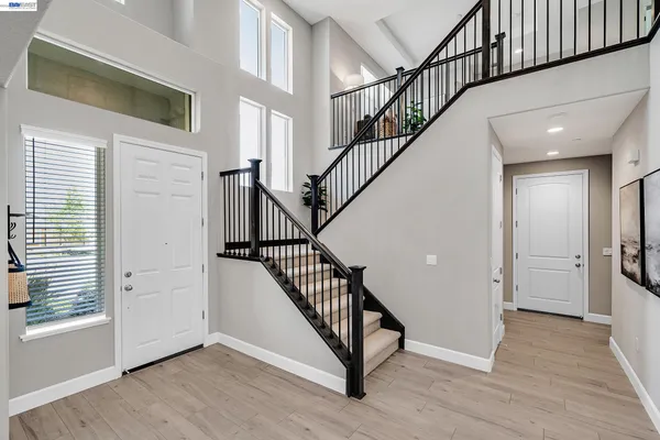 $1,050,000 | 271 Eagle Nest Drive, Oakley, CA 94561