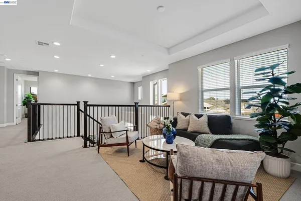 $1,050,000 | 271 Eagle Nest Drive, Oakley, CA 94561