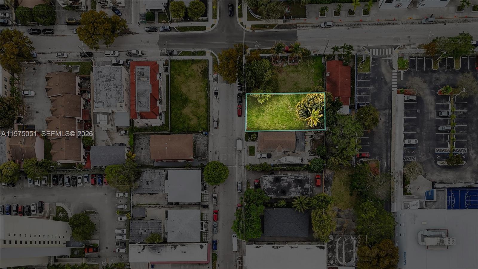 136 Southwest 11th Avenue Miami, FL 33130 - Photo 9 of 10 an aerial view of multiple house