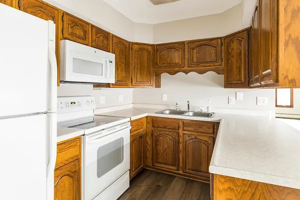 $1,495 | 201 West 2nd Street, Unit 4, Waconia, MN 55387