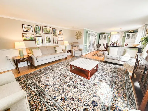 $669,000 | 15 Ayers Lane, Dover, NH 03820