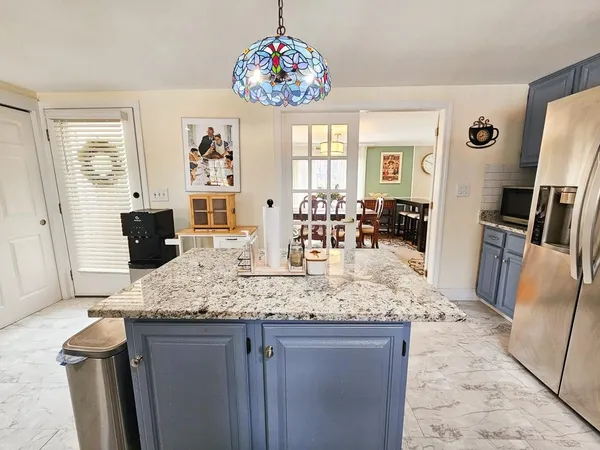 $669,000 | 15 Ayers Lane, Dover, NH 03820