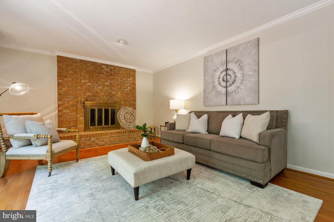 7324 Jenna Road Springfield, VA 22153 - Photo 14 of 64 Spacious family room with wood burning fire place