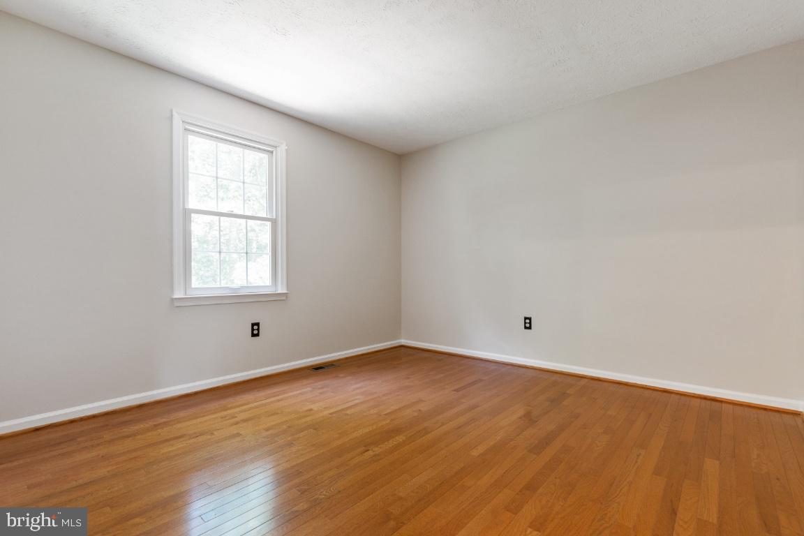 7324 Jenna Road Springfield, VA 22153 - Photo 31 of 64 Bedroom 2 in rear of property