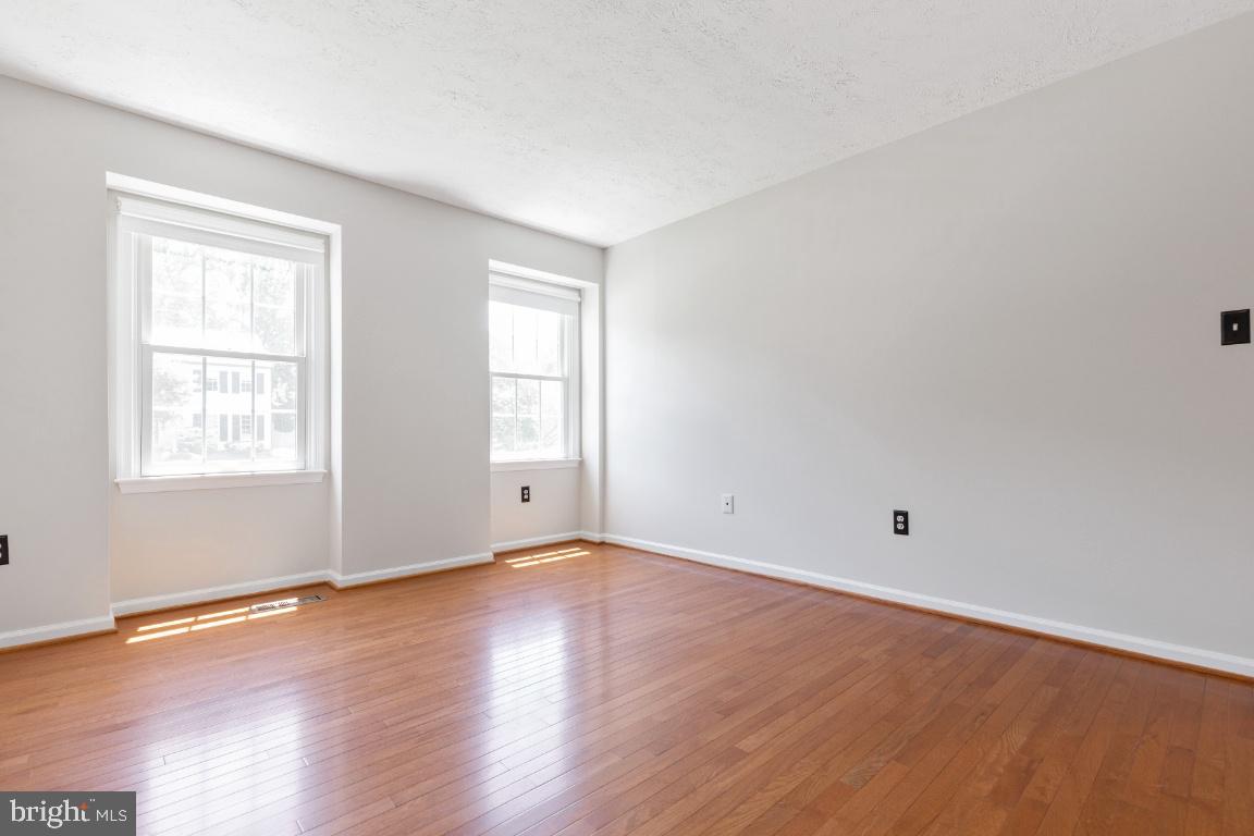 7324 Jenna Road Springfield, VA 22153 - Photo 37 of 64 Bedroom 3 with Hardwood floors