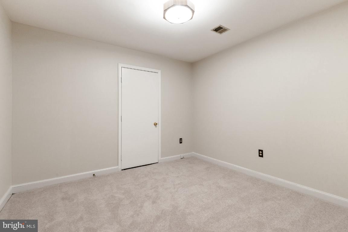 7324 Jenna Road Springfield, VA 22153 - Photo 49 of 64 Lower level office