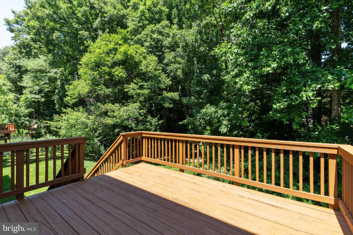 7324 Jenna Road Springfield, VA 22153 - Photo 55 of 64 Wonderful deck for entertaining