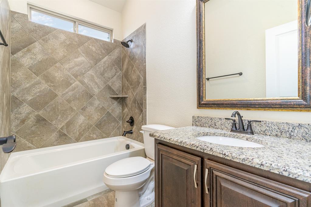 2008 Longbridge Road Forney, TX 75126 - Photo 27 of 35