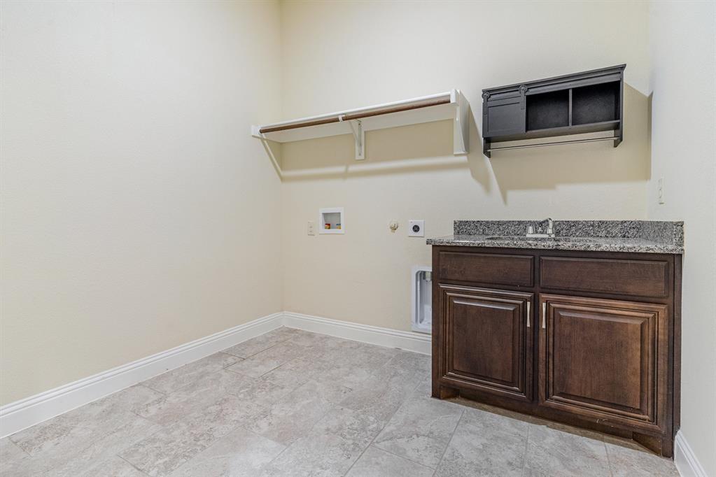 2008 Longbridge Road Forney, TX 75126 - Photo 30 of 35