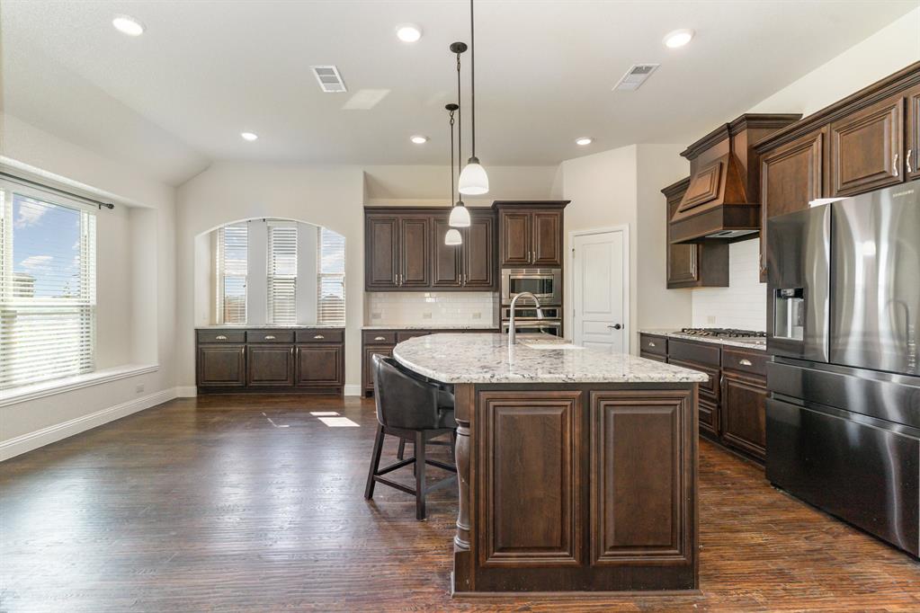 2008 Longbridge Road Forney, TX 75126 - Photo 6 of 35