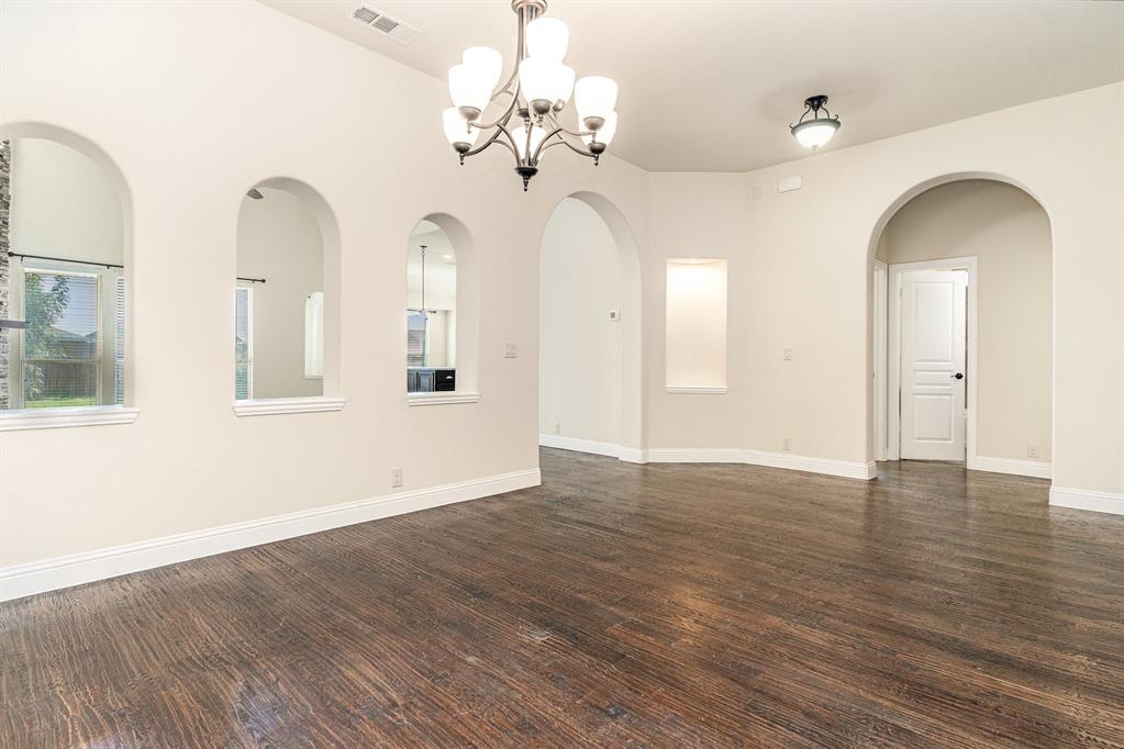 2008 Longbridge Road Forney, TX 75126 - Photo 9 of 35