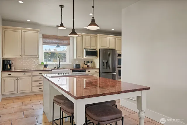 $869,000 | 2880 Creasey Road, Custer, WA 98240