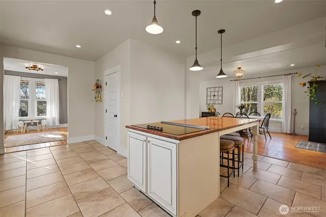 $869,000 | 2880 Creasey Road, Custer, WA 98240