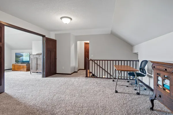 $1,319,000 | 9722 Maple Circle Northwest, Alexandria, MN 56308