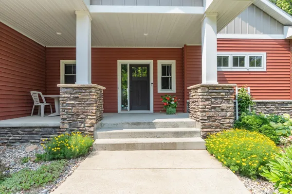 $1,319,000 | 9722 Maple Circle Northwest, Alexandria, MN 56308